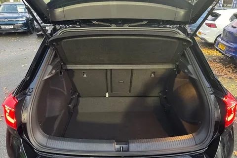 DC25TMY Volkswagen T-Roc 1.5 TSI Black Edition 5dr DSG | Sat Nav | Matrix Automatic Lights Thumbnail #6