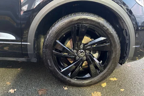 DC25TMY Volkswagen T-Roc 1.5 TSI Black Edition 5dr DSG | Sat Nav | Matrix Automatic Lights Thumbnail #9