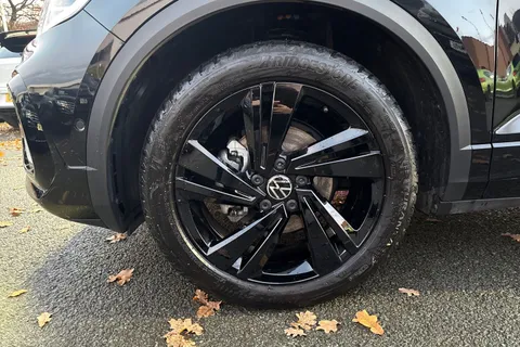DC25TMY Volkswagen T-Roc 1.5 TSI Black Edition 5dr DSG | Sat Nav | Matrix Automatic Lights Thumbnail #12
