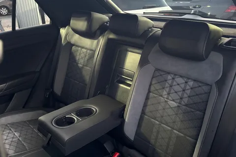 DC25TMY Volkswagen T-Roc 1.5 TSI Black Edition 5dr DSG | Sat Nav | Matrix Automatic Lights Thumbnail #18