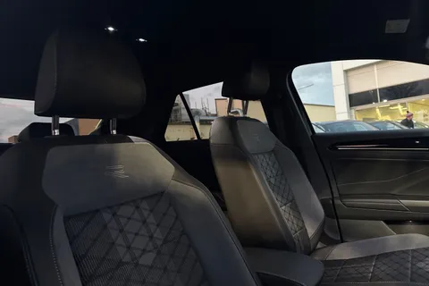 DC25TMY Volkswagen T-Roc 1.5 TSI Black Edition 5dr DSG | Sat Nav | Matrix Automatic Lights Thumbnail #23