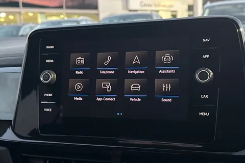 DC25TMY Volkswagen T-Roc 1.5 TSI Black Edition 5dr DSG | Sat Nav | Matrix Automatic Lights Thumbnail #26