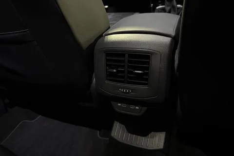 DC25TMY Volkswagen T-Roc 1.5 TSI Black Edition 5dr DSG | Sat Nav | Matrix Automatic Lights Thumbnail #34