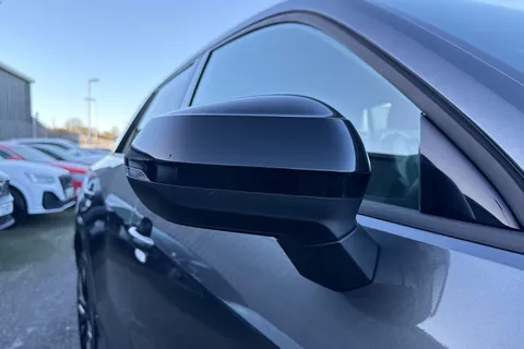 26 of 66 for Audi Q2 Black Edition 35 TFSI 150 PS S tronic