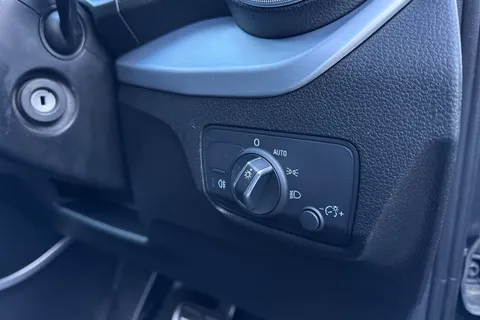 46 of 66 for Audi Q2 Black Edition 35 TFSI 150 PS S tronic