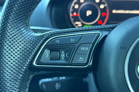 50 of 66 for Audi Q2 Black Edition 35 TFSI 150 PS S tronic