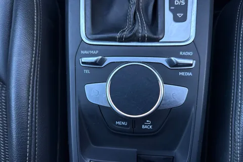 55 of 66 for Audi Q2 Black Edition 35 TFSI 150 PS S tronic