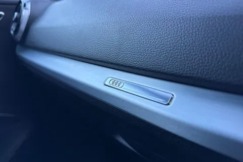 60 of 66 for Audi Q2 Black Edition 35 TFSI 150 PS S tronic