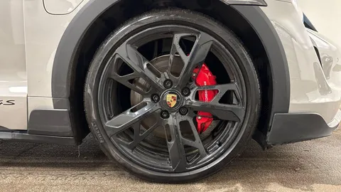 CJ71RZG Porsche Taycan Performance Plus 93.4kWh 4S Cross Turismo Auto 4WD 5dr (11kW Charger) Thumbnail #6