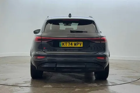 KT74WPV Audi Q6 E-Tron Q6 SUV Edition 1 e-tron quattro  kW Thumbnail #8