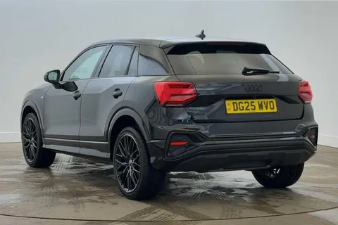DG25WVO Audi Q2 Black Edition 35 TFSI 150 PS S tronic Thumbnail #3