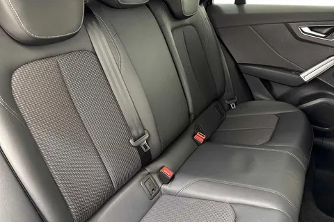 DG25WVO Audi Q2 Black Edition 35 TFSI 150 PS S tronic Thumbnail #10