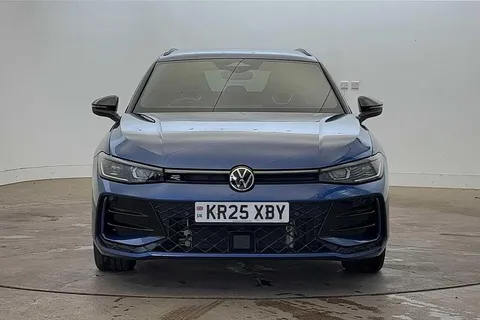 KR25XBY Volkswagen Passat 1.5 TSI eHybrid R-Line 5dr DSG Thumbnail #7