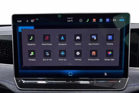 DE25PSZ Volkswagen Passat 1.5 TSI eHybrid 272 R-Line 5dr DSG **PAN ROOF, INFO PACK, DRIVER PACK** Thumbnail #12