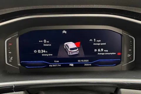 KM25TBO Volkswagen T-Roc 2.0 TDI 150 EVO R-Line 5dr DSG **18' NEVADA ALLOYS, REAR CAM, KEYLESS ENTRY Thumbnail #11