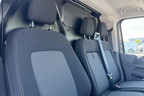 DC75CZR Volkswagen Transporter T28 Panel Van Commerce Pro SWB 110 PS 2.0 TDI 6sp Manual -  Delivery Miles Thumbnail #20