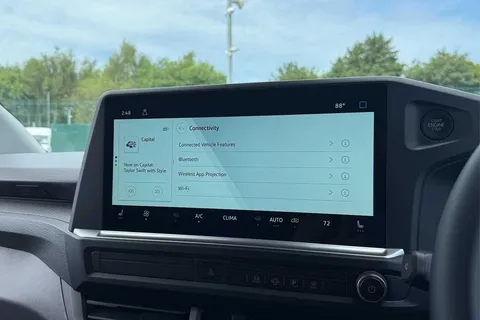 DC75CZR Volkswagen Transporter T28 Panel Van Commerce Pro SWB 110 PS 2.0 TDI 6sp Manual -  Delivery Miles Thumbnail #37