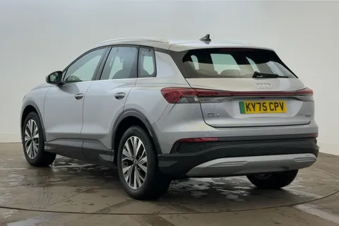 KY75CPV Audi Q4 e-tron Q4  Sport 55 e-tron quattro 250,00 kW Thumbnail #3