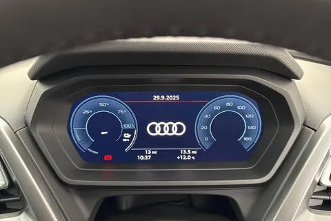KY75CPV Audi Q4 e-tron Q4  Sport 55 e-tron quattro 250,00 kW Thumbnail #11