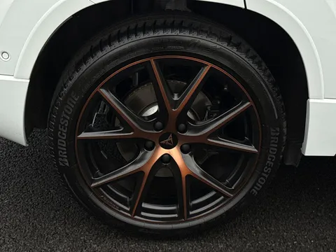 KT74WJK CUPRA Ateca 2.0 TSI VZ3 5dr DSG 4Drive **PANORAMIC SUNROOF** Thumbnail #23