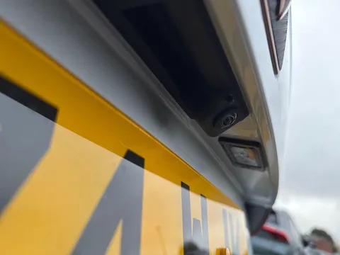 KT74WJK CUPRA Ateca 2.0 TSI VZ3 5dr DSG 4Drive **PANORAMIC SUNROOF** Thumbnail #29