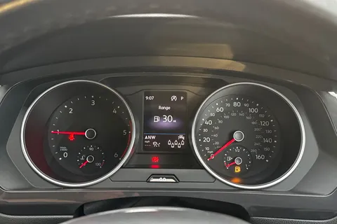YS21ZUD Volkswagen Tiguan Allspace 2.0 TDI Match 5dr DSG Thumbnail #20