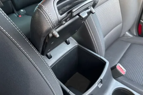 29 of 50 for Kia Sportage 1.6 GDi 2 Euro 6 (s/s) 5dr