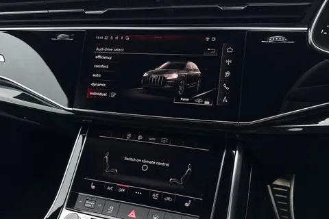 DF24FOK Audi Q7 SUV Black Edition 55 TFSI quattro 340 PS tiptronic Thumbnail #30