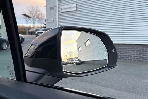 DF24FOK Audi Q7 SUV Black Edition 55 TFSI quattro 340 PS tiptronic Thumbnail #50