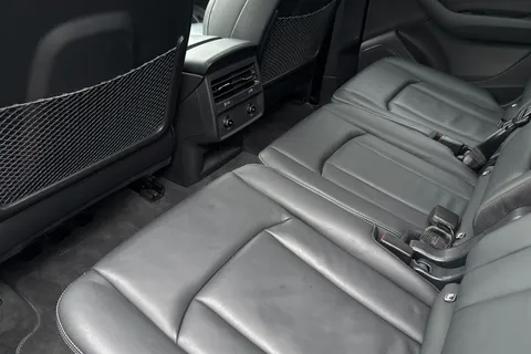 DF24FOK Audi Q7 SUV Black Edition 55 TFSI quattro 340 PS tiptronic Thumbnail #51