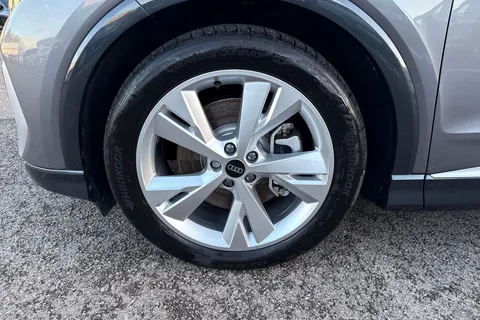 KW25BGX Audi Q4 e-tron Q4 S line 40 e-tron 150,00 kW Thumbnail #11