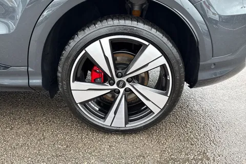  Audi Q5 2.0 TFSI Edition 1 Sportback S Tronic quattro Euro 6 (s/s) 5dr Thumbnail #13