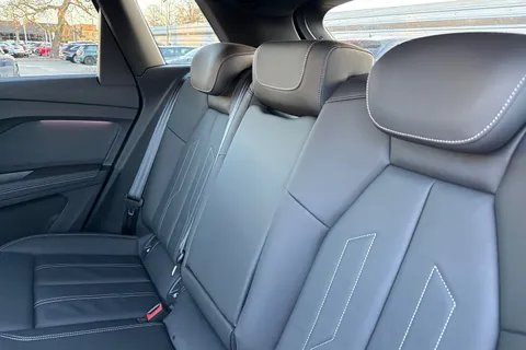 KW25BGX Audi Q4 e-tron Q4 S line 40 e-tron 150,00 kW Thumbnail #20