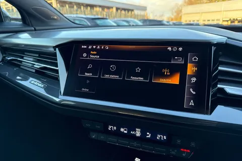 KW25BGX Audi Q4 e-tron Q4 S line 40 e-tron 150,00 kW Thumbnail #37