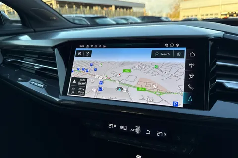 KW25BGX Audi Q4 e-tron Q4 S line 40 e-tron 150,00 kW Thumbnail #41