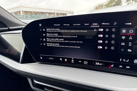  Audi Q5 2.0 TFSI Edition 1 Sportback S Tronic quattro Euro 6 (s/s) 5dr Thumbnail #46