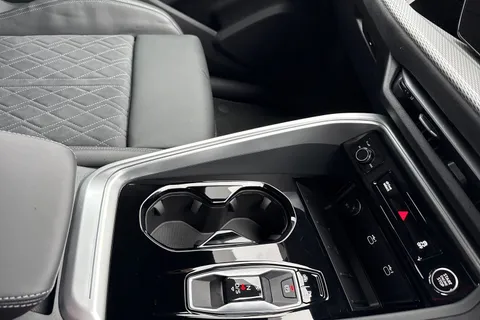  Audi Q5 2.0 TFSI Edition 1 Sportback S Tronic quattro Euro 6 (s/s) 5dr Thumbnail #53