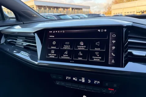 KW25BGX Audi Q4 e-tron Q4 S line 40 e-tron 150,00 kW Thumbnail #51