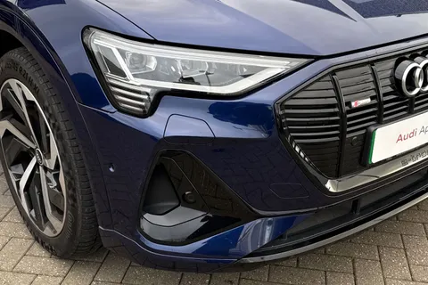 SV71NVG Audi e-tron Black Edition 50 quattro 230,00 kW Thumbnail #10