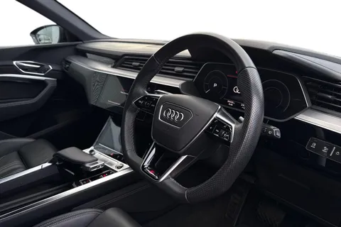 SV71NVG Audi e-tron Black Edition 50 quattro 230,00 kW Thumbnail #15