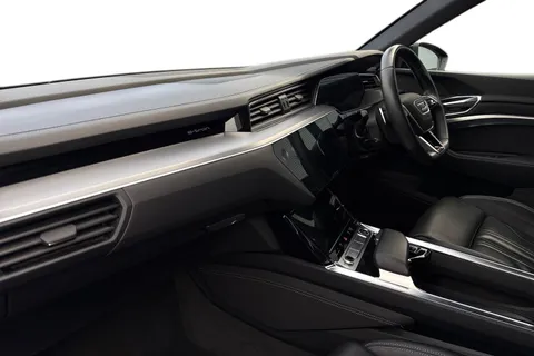 SV71NVG Audi e-tron Black Edition 50 quattro 230,00 kW Thumbnail #16