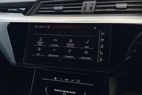 SV71NVG Audi e-tron Black Edition 50 quattro 230,00 kW Thumbnail #29