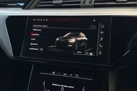 SV71NVG Audi e-tron Black Edition 50 quattro 230,00 kW Thumbnail #33
