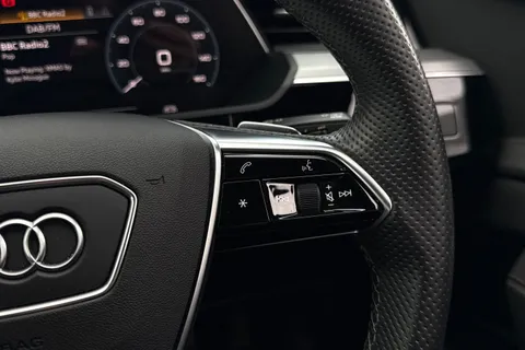 SV71NVG Audi e-tron Black Edition 50 quattro 230,00 kW Thumbnail #55
