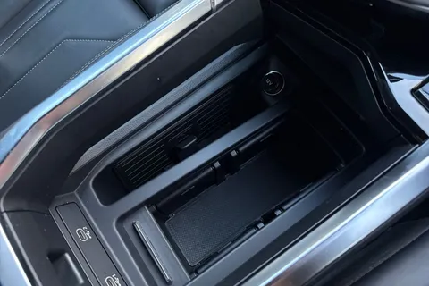 SV71NVG Audi e-tron Black Edition 50 quattro 230,00 kW Thumbnail #58