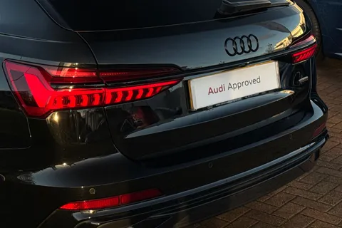 BN75UYS Audi A6 Avant Avant Black Edition 40 TDI quattro 204 PS S tronic Thumbnail #16