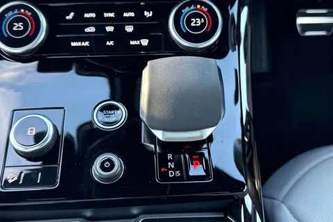 14 of 51 for Land Rover Range Rover Sport 3.0 D300 Autobiography 5dr