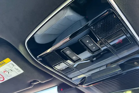 24 of 51 for Land Rover Range Rover Sport 3.0 D300 Autobiography 5dr