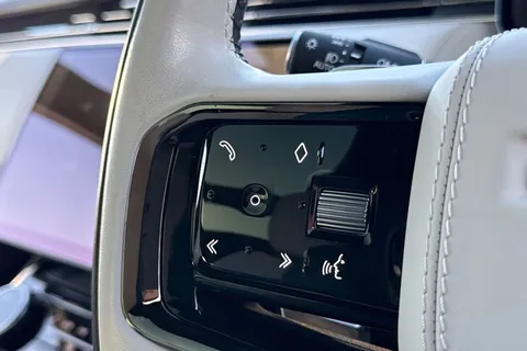 35 of 51 for Land Rover Range Rover Sport 3.0 D300 Autobiography 5dr