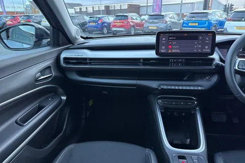 LY25NRL Jeep Avenger 1.2 e-Hybrid Summit e-DCT Euro 6 (s/s) 5dr Thumbnail #20